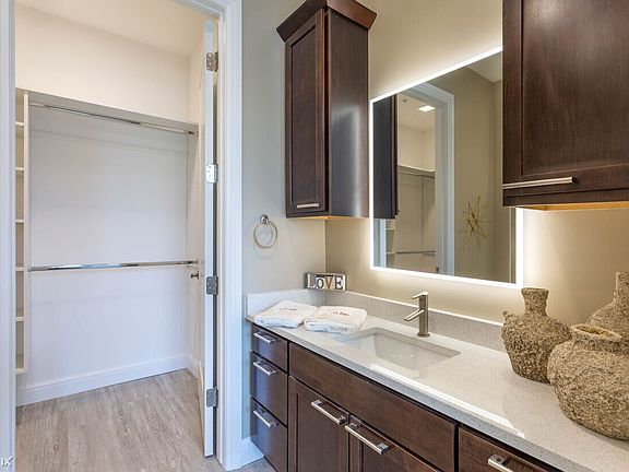 The Walton - 2 Bed 2 Bath - Bathroom