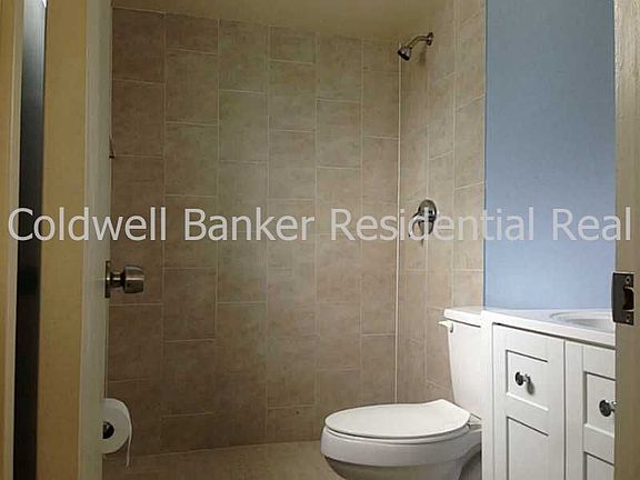 3rd image of 200 Galen Dr APT 210