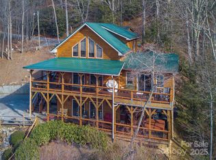 1338 Forest Dr, Maggie Valley, NC 28751