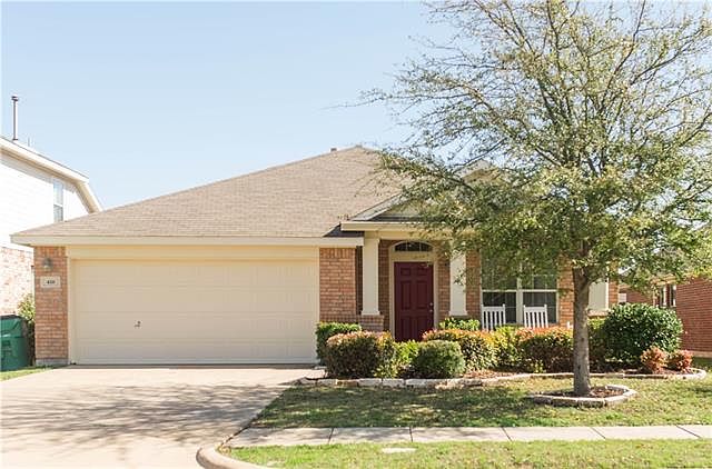 1st image of 410 Sugarberry Ln