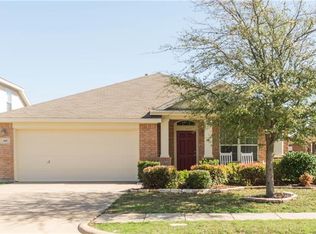 410 Sugarberry Ln, Fate, TX 75087