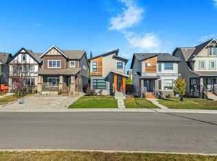 24 S Copperpond Park SE, Calgary, AB T2Z 1Z4