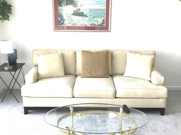 510 Fairwood Lakes Ln #19