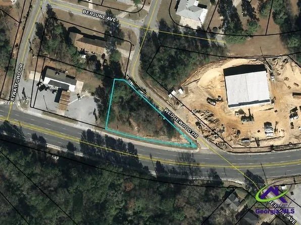 2940 Shurling Dr, Macon, GA 31211