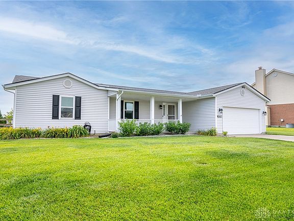 5th image of 3647 Charfield Ln