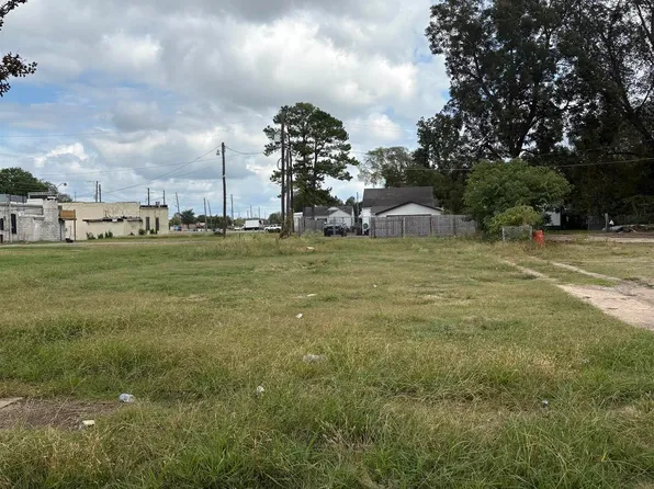 447 5th St W #1, Birmingham, AL 35204