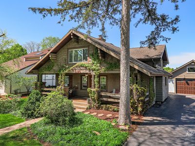 5120 Grand Ave, Downers Grove, IL, 60515