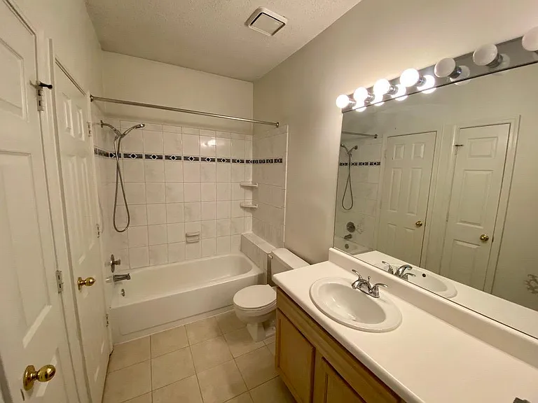13070 Autumn Woods Way #305 — Photo 9