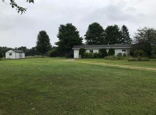 2120 Payne Lake Rd, Middleville, MI 49333