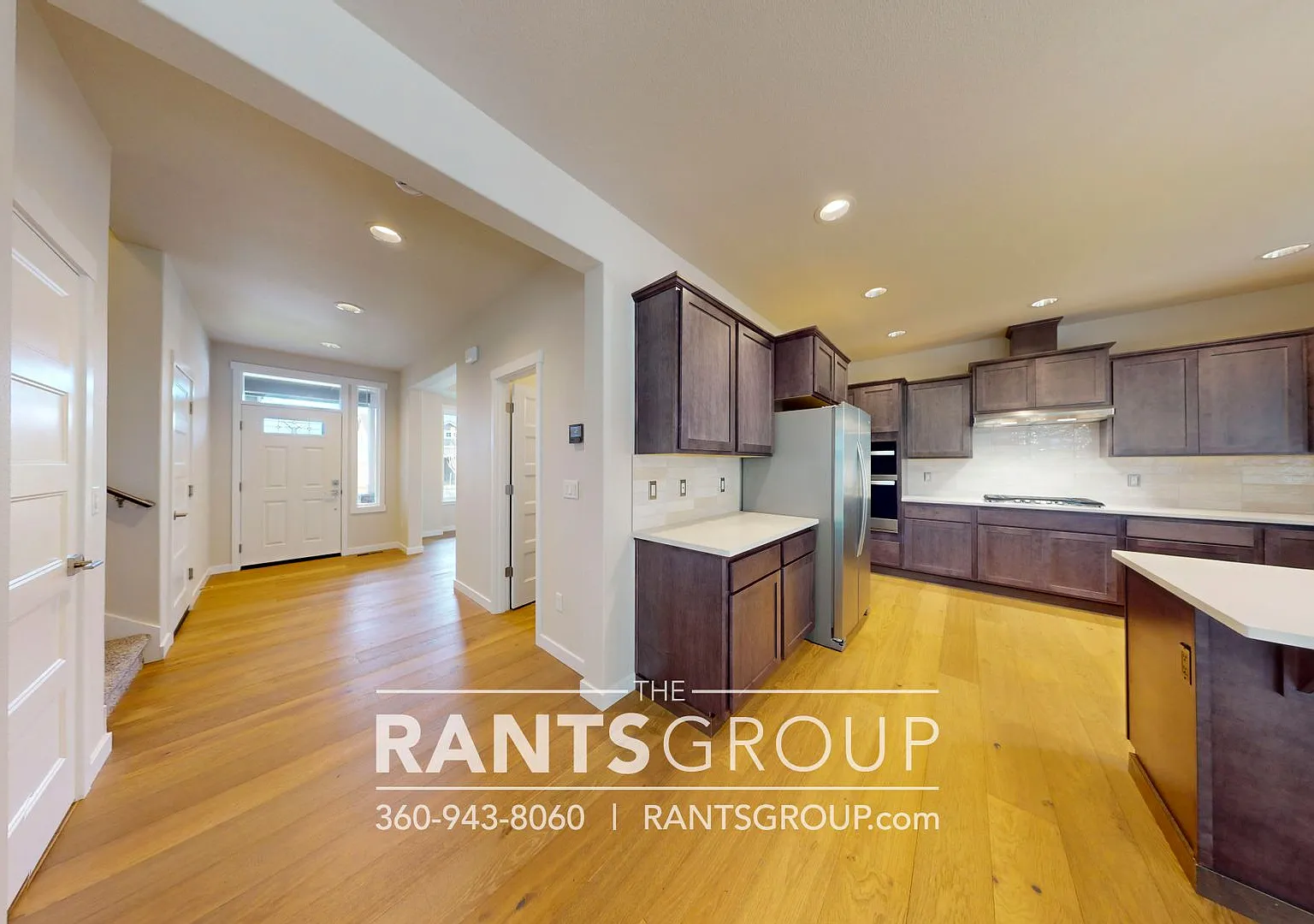 Beautiful Lacey Home! Easy JBLM Commute! — Photo 4