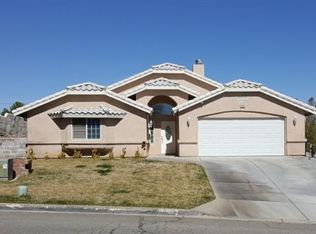 14792 Coolglen Dr, Helendale, CA 92342