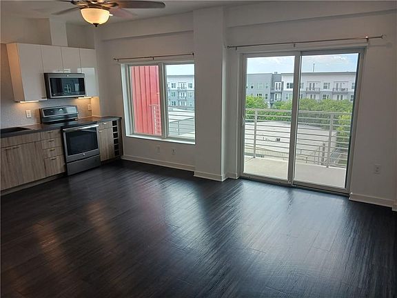 3rd image of 4361 S Congress Ave Unit 526