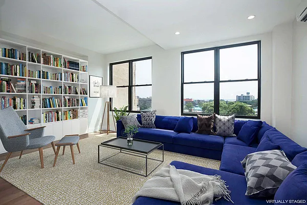 Rented by Bohemia Realty Group | media 32
