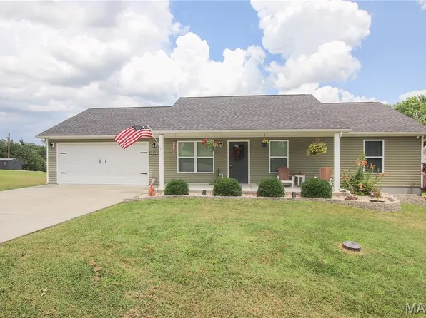 1022 Pond St, Sullivan, MO 63080