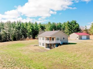 912 Hole In The Wall Rd, Athens, ME 04912