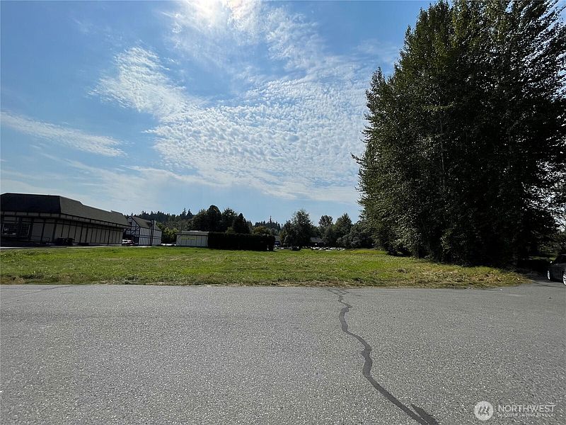 2nd image of 3536 Jay Way