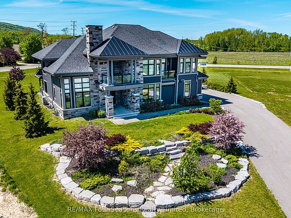3rd image of 9 Windrose Valley Blvd