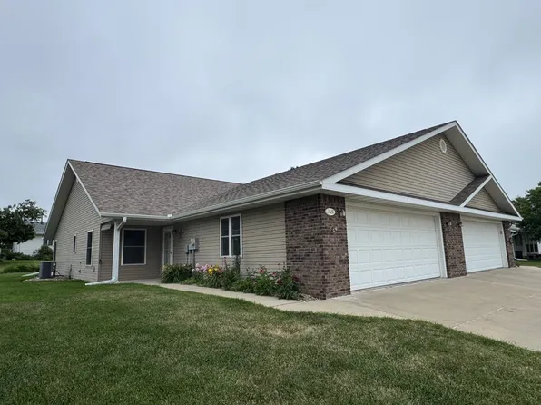 2020 NE 1st St, Elk Horn, IA 51531