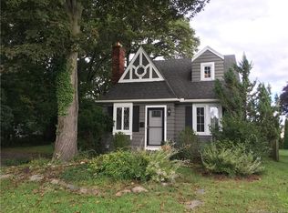36 Cedar St, Stratford, CT 06615