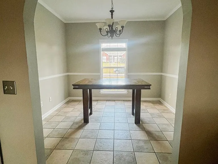 111 Remington Dr — Photo 8