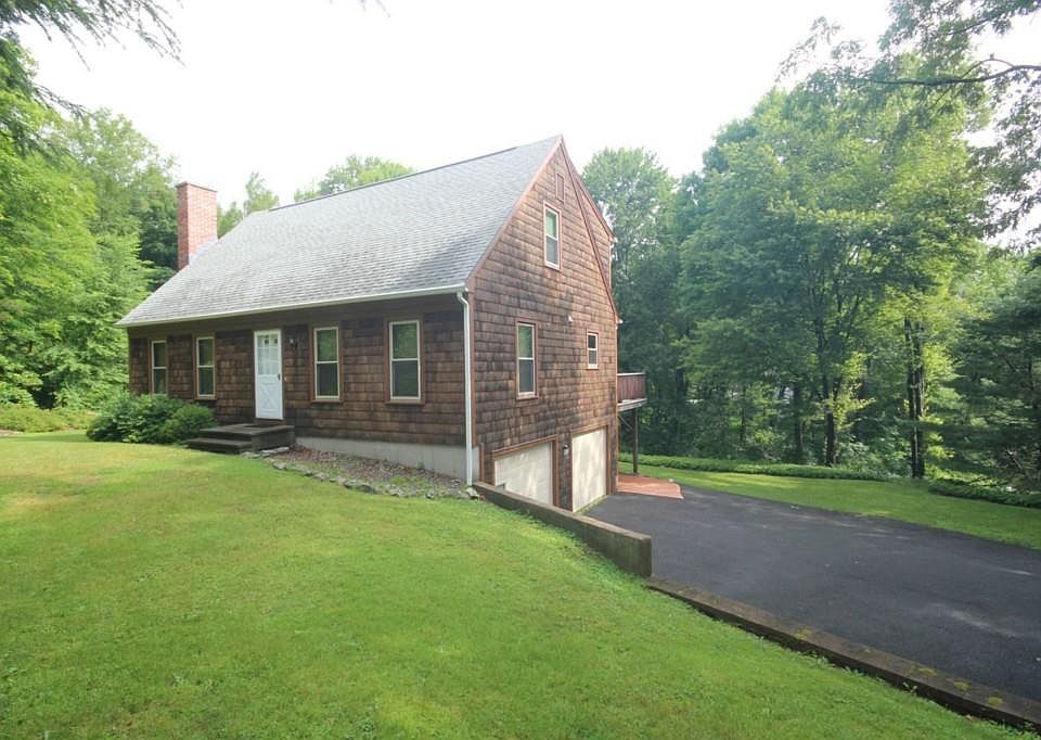 1st image of 40 Woodfield Drive