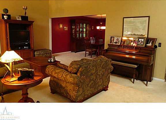 3rd image of 5447 E Jessalee Cir