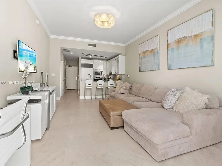 6799 Collins Ave #209 — Photo 16