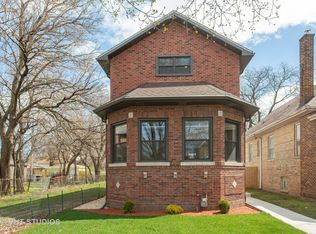 7611 S Chappel Ave, Chicago, IL 60649