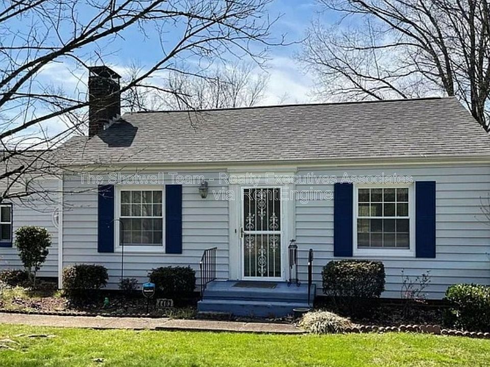 1st image of 4403 Cypress Ln