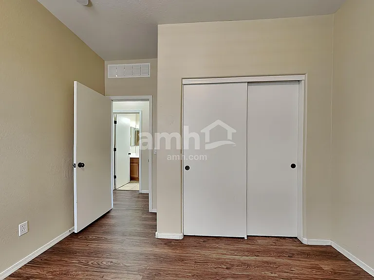 4320 W Burgess Ln — Photo 14