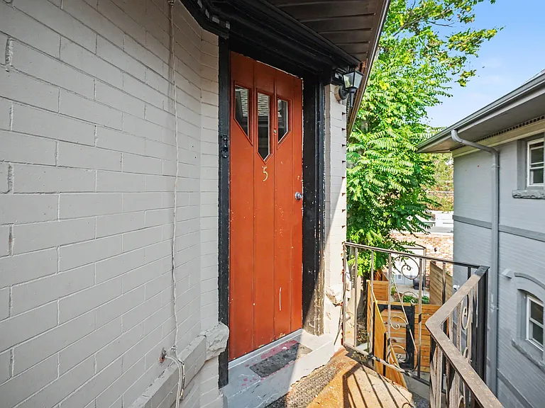 1464 N Elizabeth St #5 — Photo 22