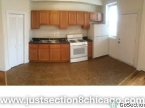 6128 S Prairie Ave, Chicago, IL 60637