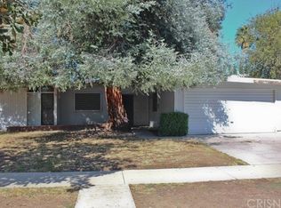 17811 Hatton St, Reseda, CA 91335