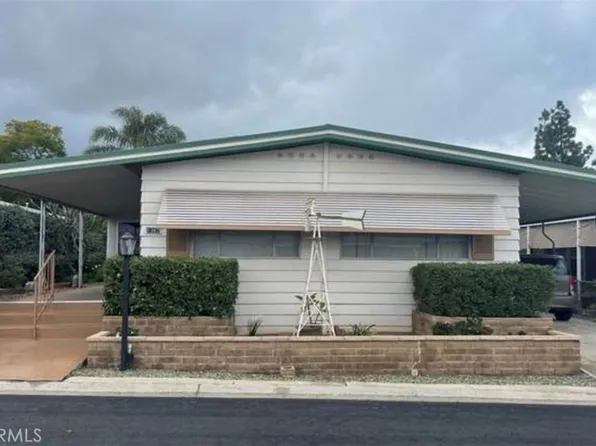 1362 Rainbrook Way, Corona, CA 92882
