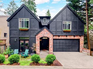 3010 SW Bennington Dr, Portland, OR 97205