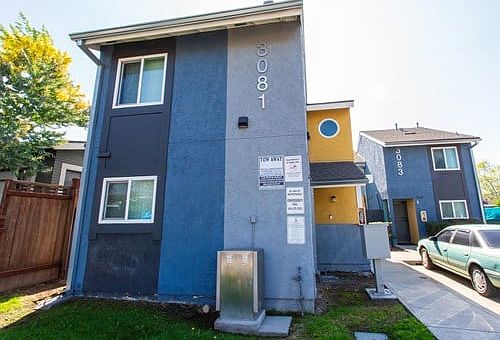 1st image of 3081 Hawthorn St