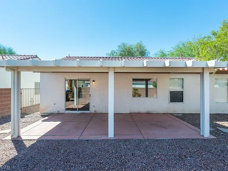 3130 Meadow Flower Ave — Photo 15