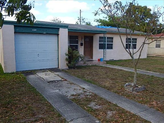4th image of 1195 NW 128th St