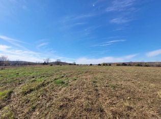 Madison St #7617, Huntsville, AR 72740