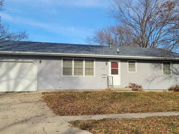 1809 E Locust St, Algona, IA 50511