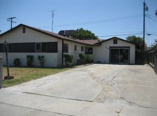 1422 Bengston Ave, Hanford, CA 93230