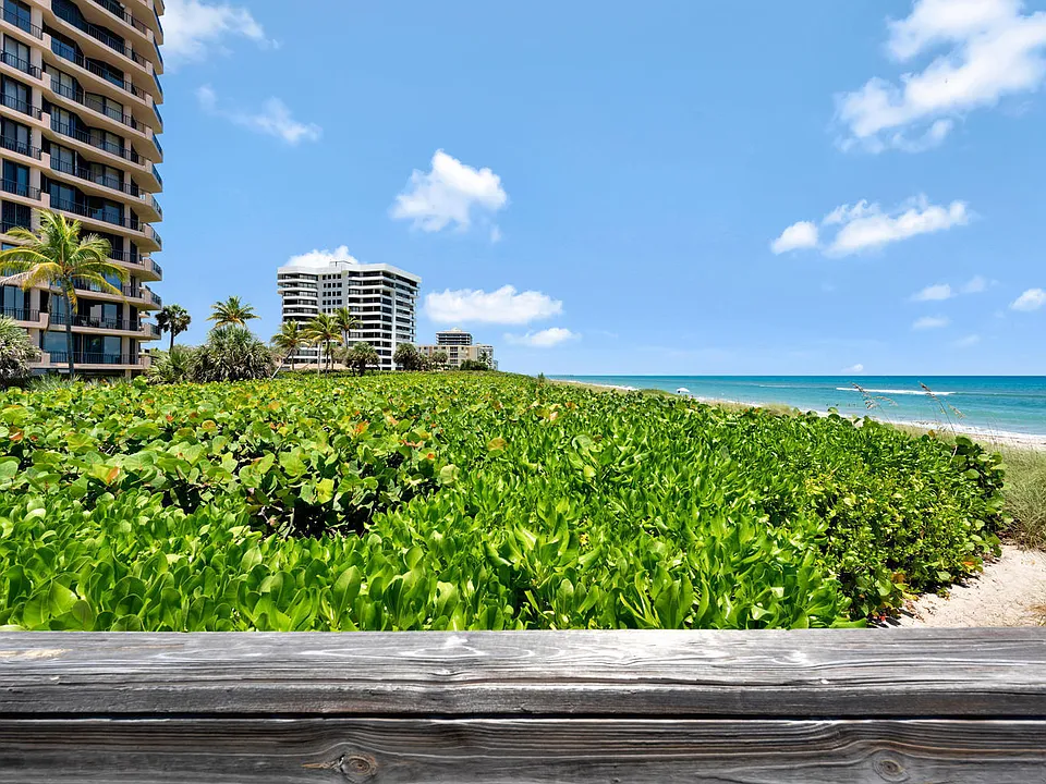 530 Ocean Dr #202