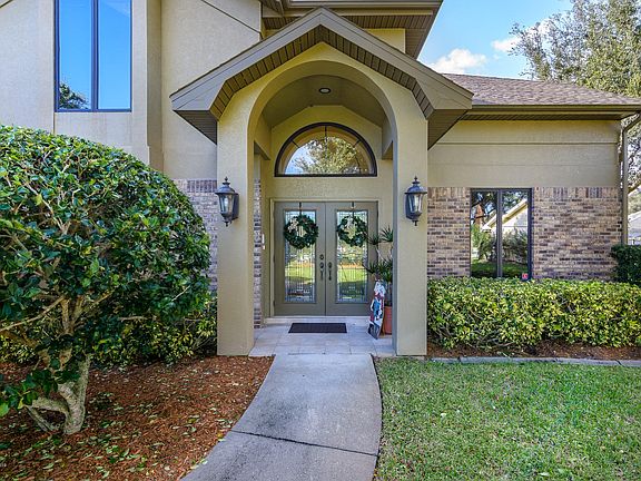 3rd image of 3305 Horse Trail Ct