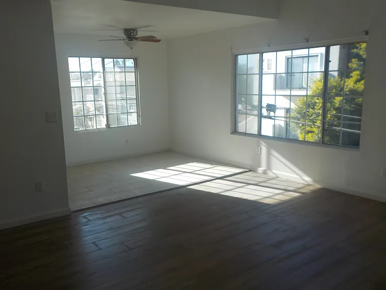 130 Catamaran St #9 — Photo 28