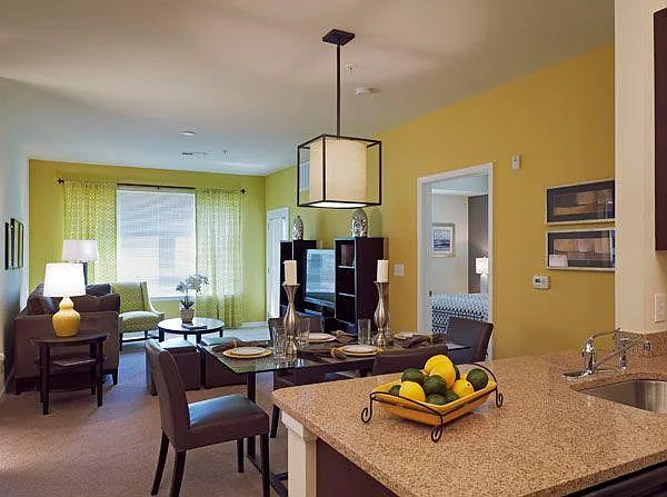 Woodmont Place — Photo 9