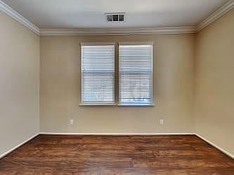 1st image of 3334 Burnley Ct