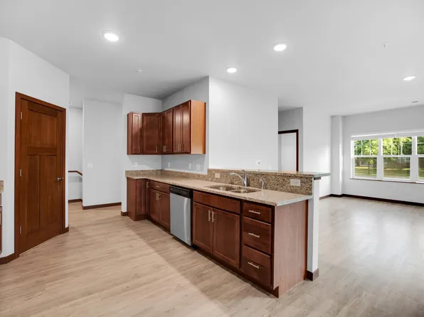 6410 Driscoll Dr, Madison, WI 53718