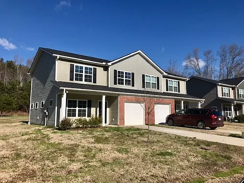 124 Village Creek Way Photo 1