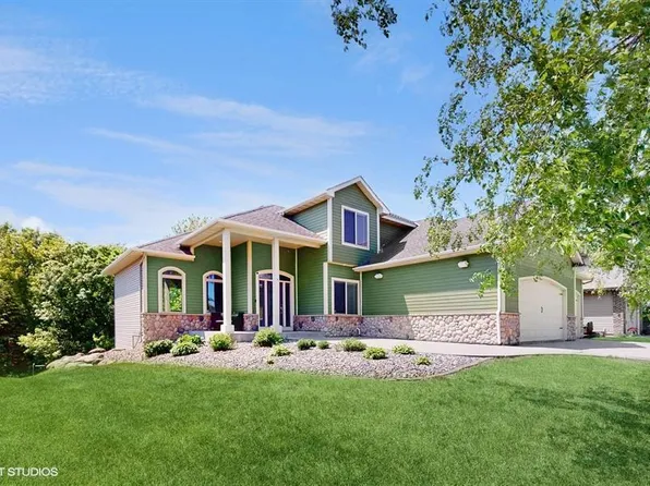 1209 Willow Creek Dr SE, Lonsdale, MN 55046