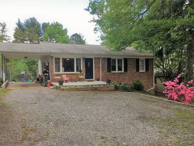 58 E Porter Rd, Asheville, NC, 28803